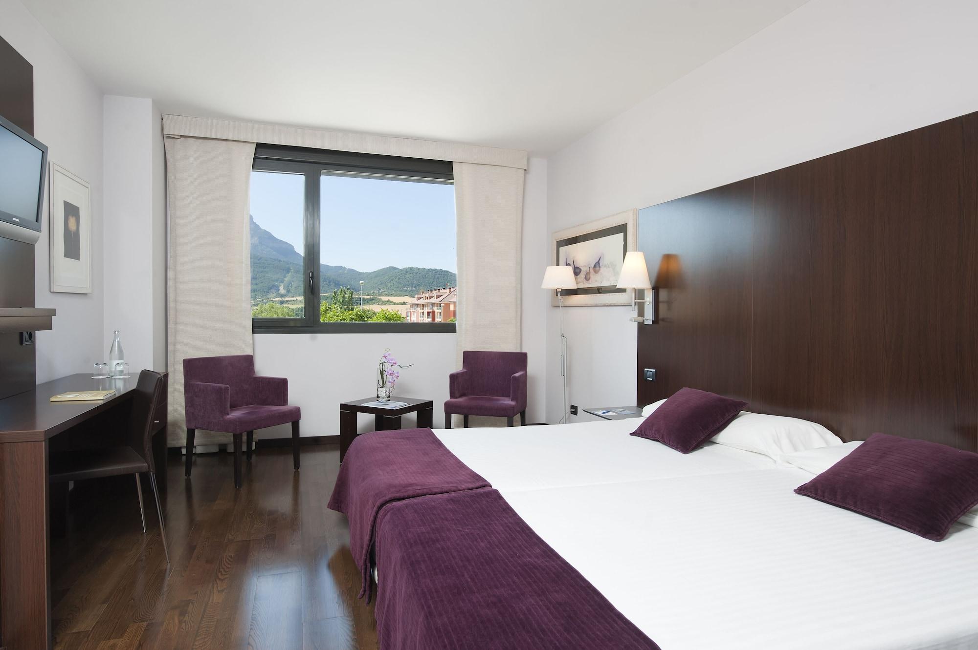 Eurostars Reina Felicia Jaca Exterior foto