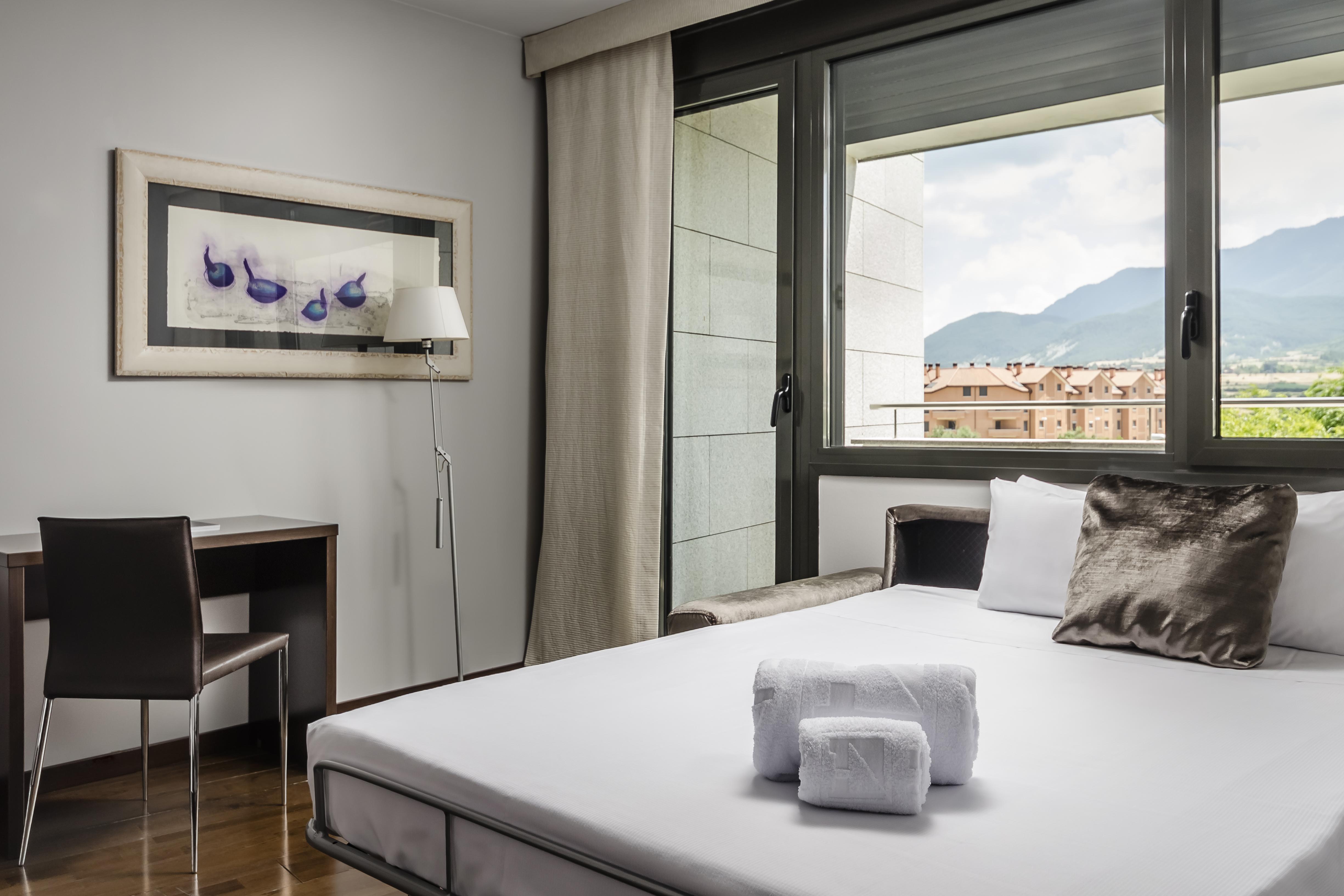 Eurostars Reina Felicia Jaca Exterior foto